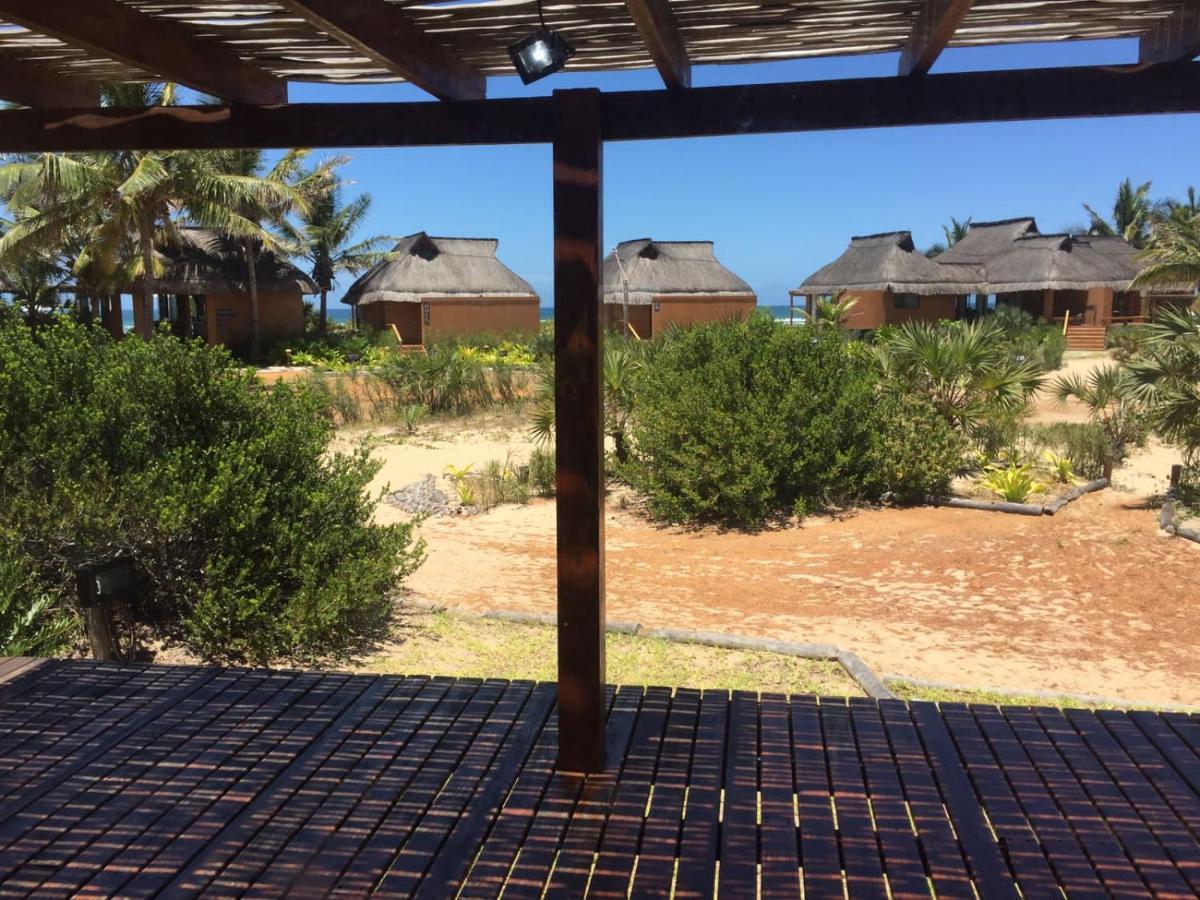 Eclectic Beach Retreat Cabo Nhamua Buitenkant foto