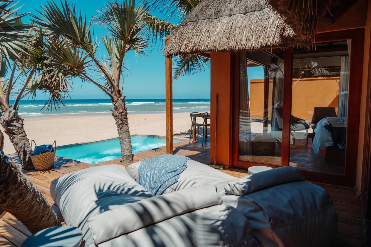 Eclectic Beach Retreat Cabo Nhamua Buitenkant foto